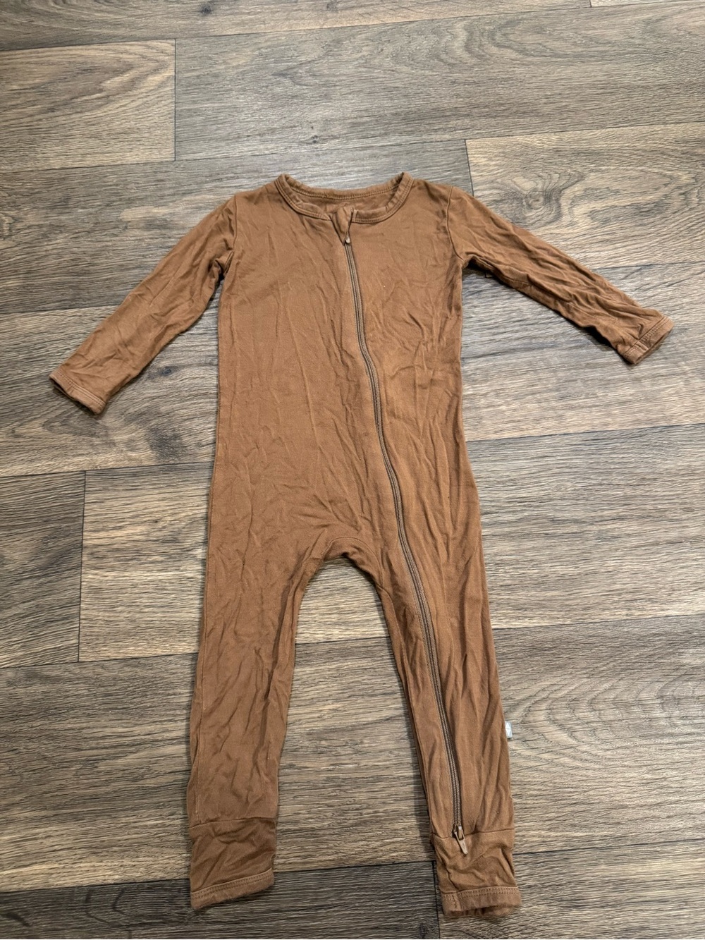 Kyte baby Long Sleeve One-Piece Zip Romper — Brown